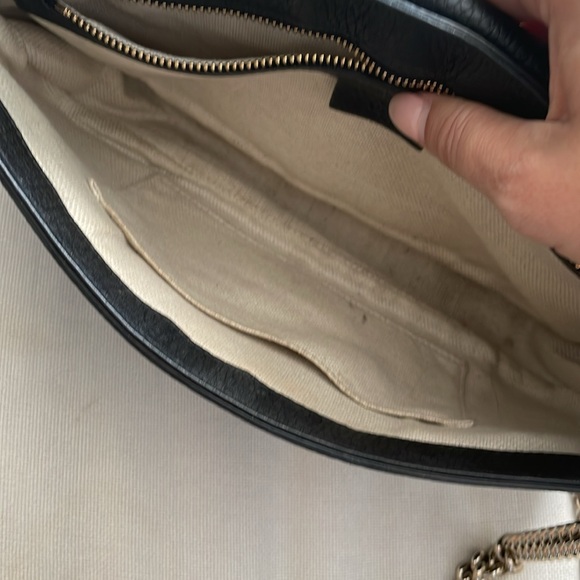 Gucci Soho Cellarius Medium Shoulder Bag, Black with Gold Chain - Picture 8 of 16